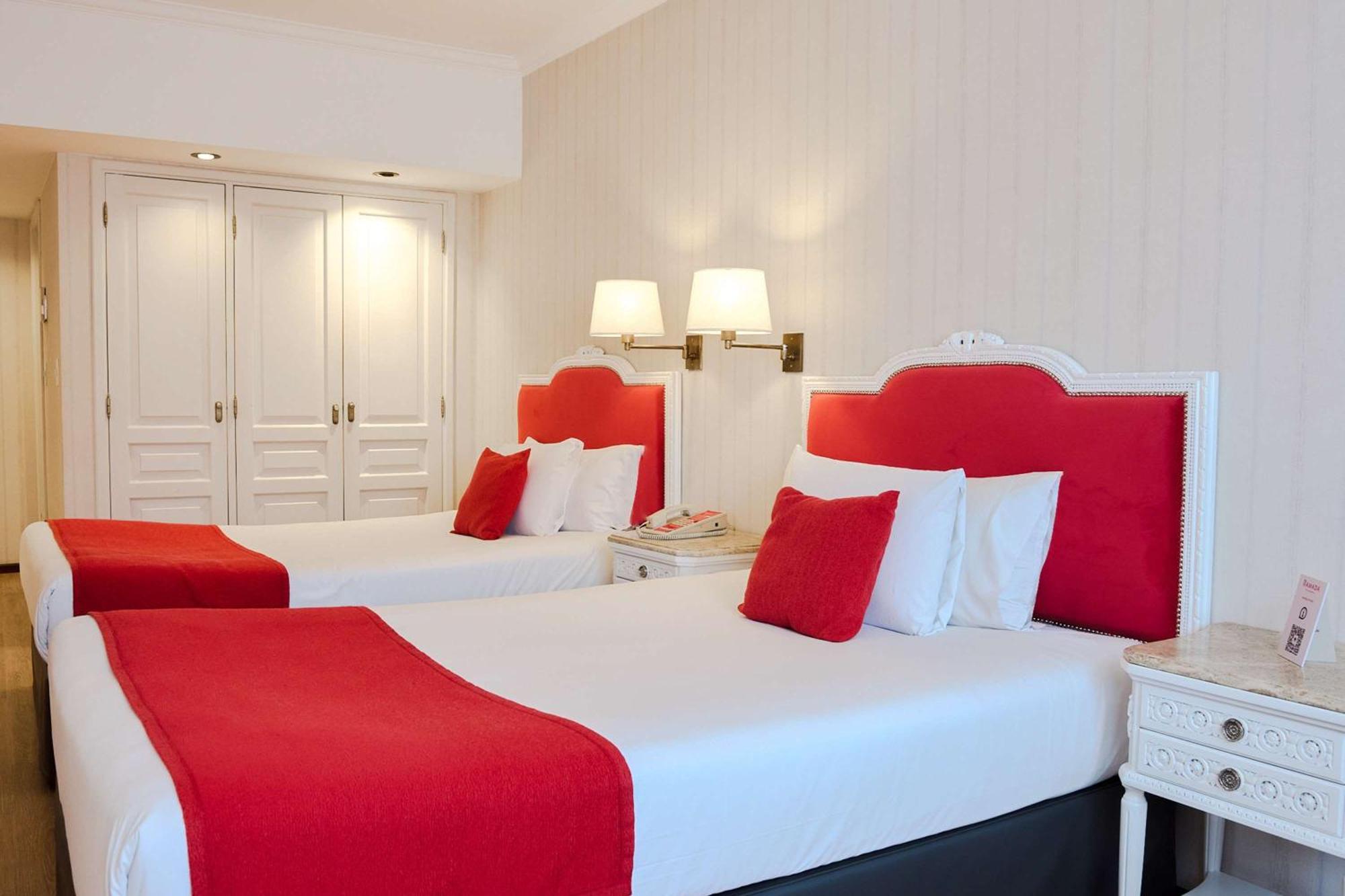 Ramada By Wyndham Buenos Aires Centro Bed and Breakfast Buitenkant foto