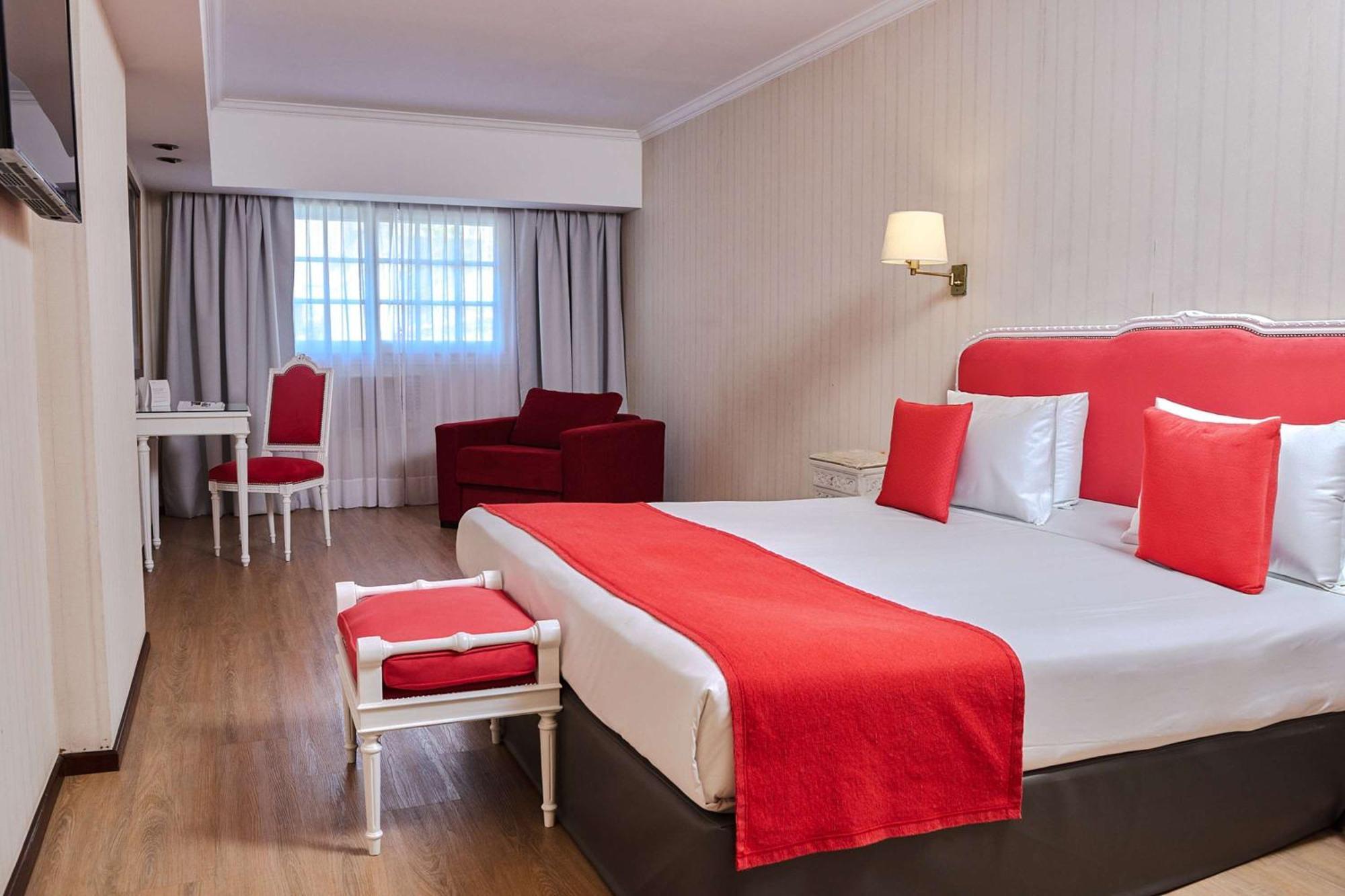 Ramada By Wyndham Buenos Aires Centro Bed and Breakfast Buitenkant foto