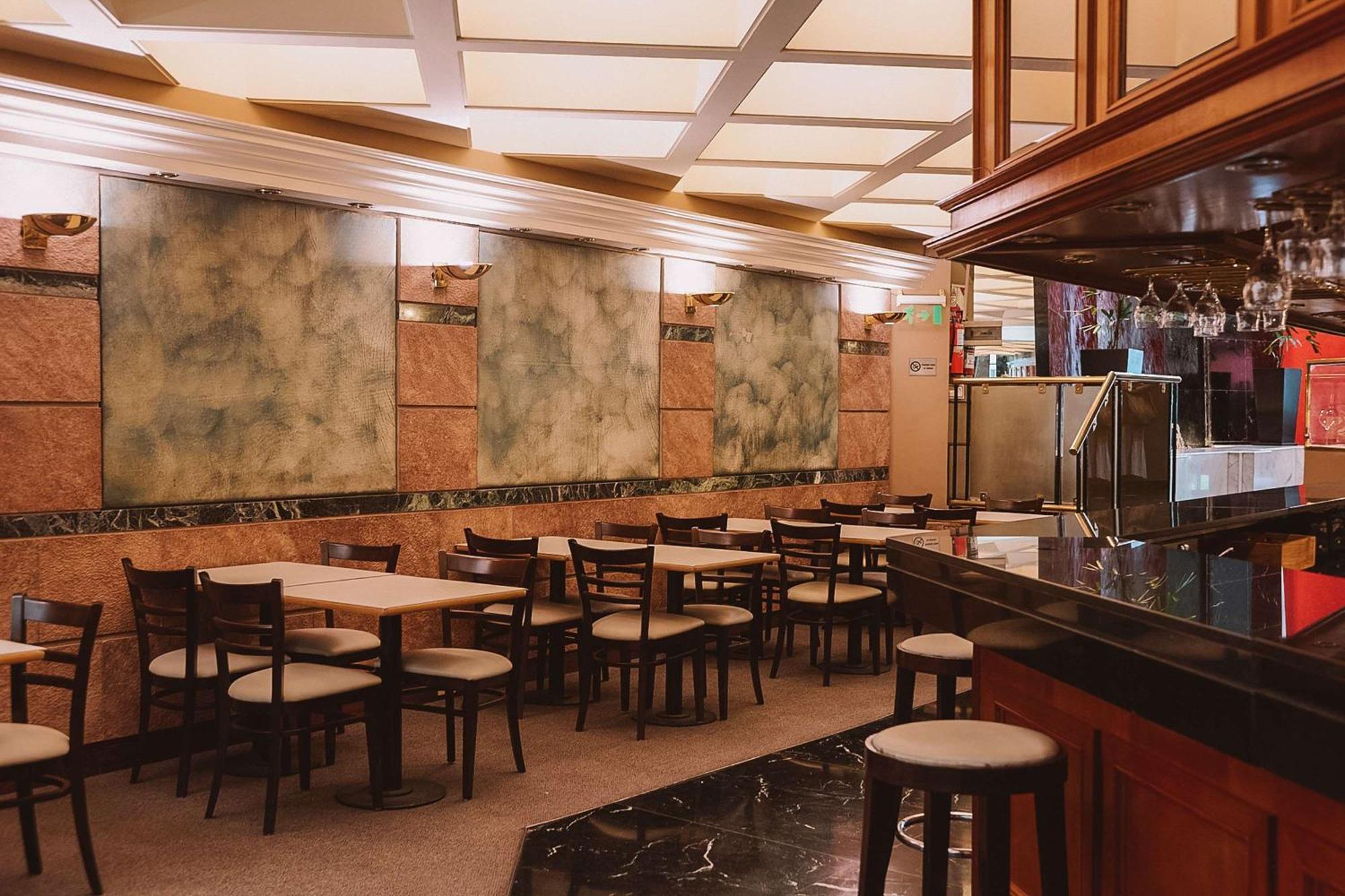 Ramada By Wyndham Buenos Aires Centro Bed and Breakfast Buitenkant foto