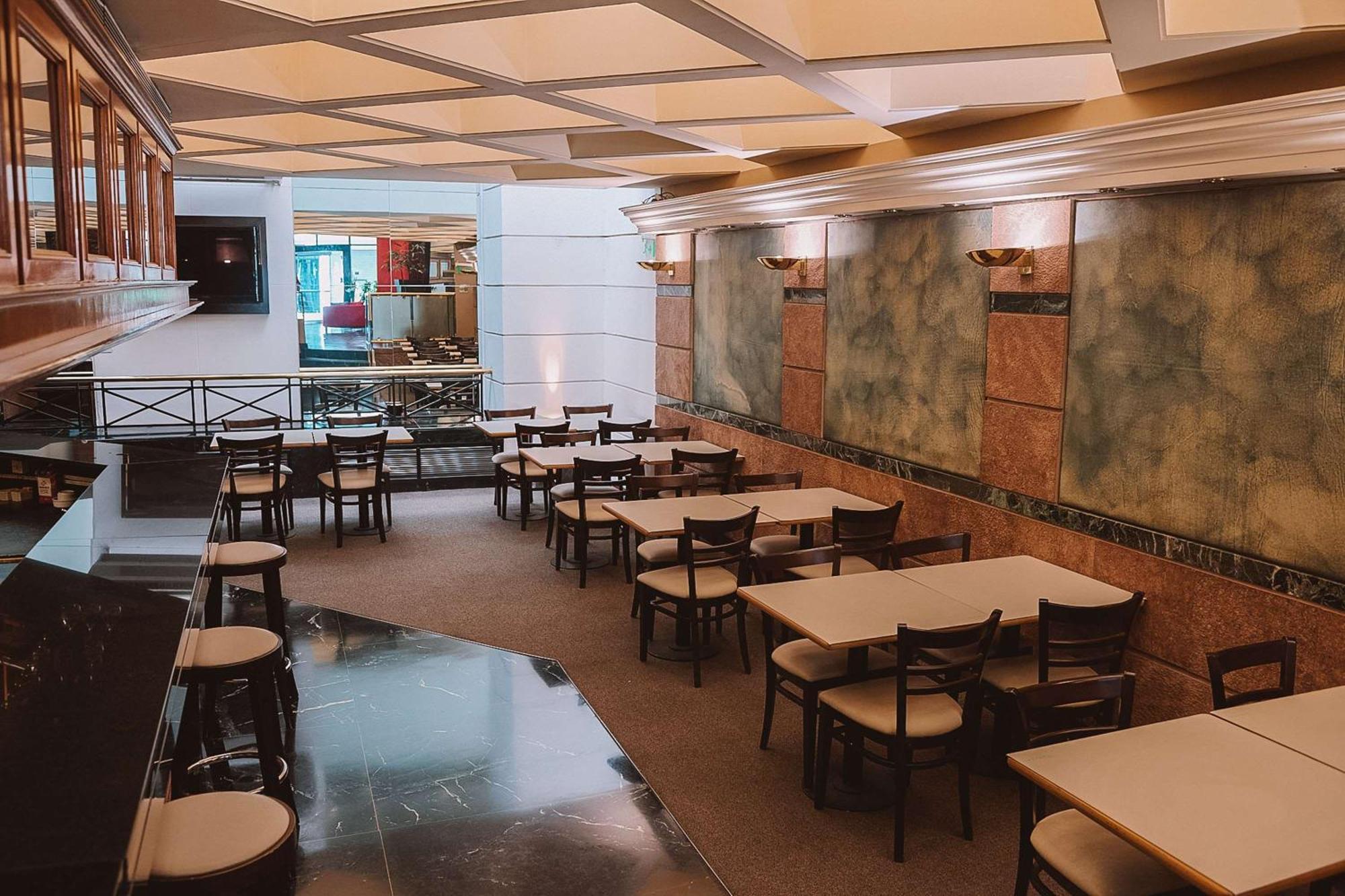 Ramada By Wyndham Buenos Aires Centro Bed and Breakfast Buitenkant foto